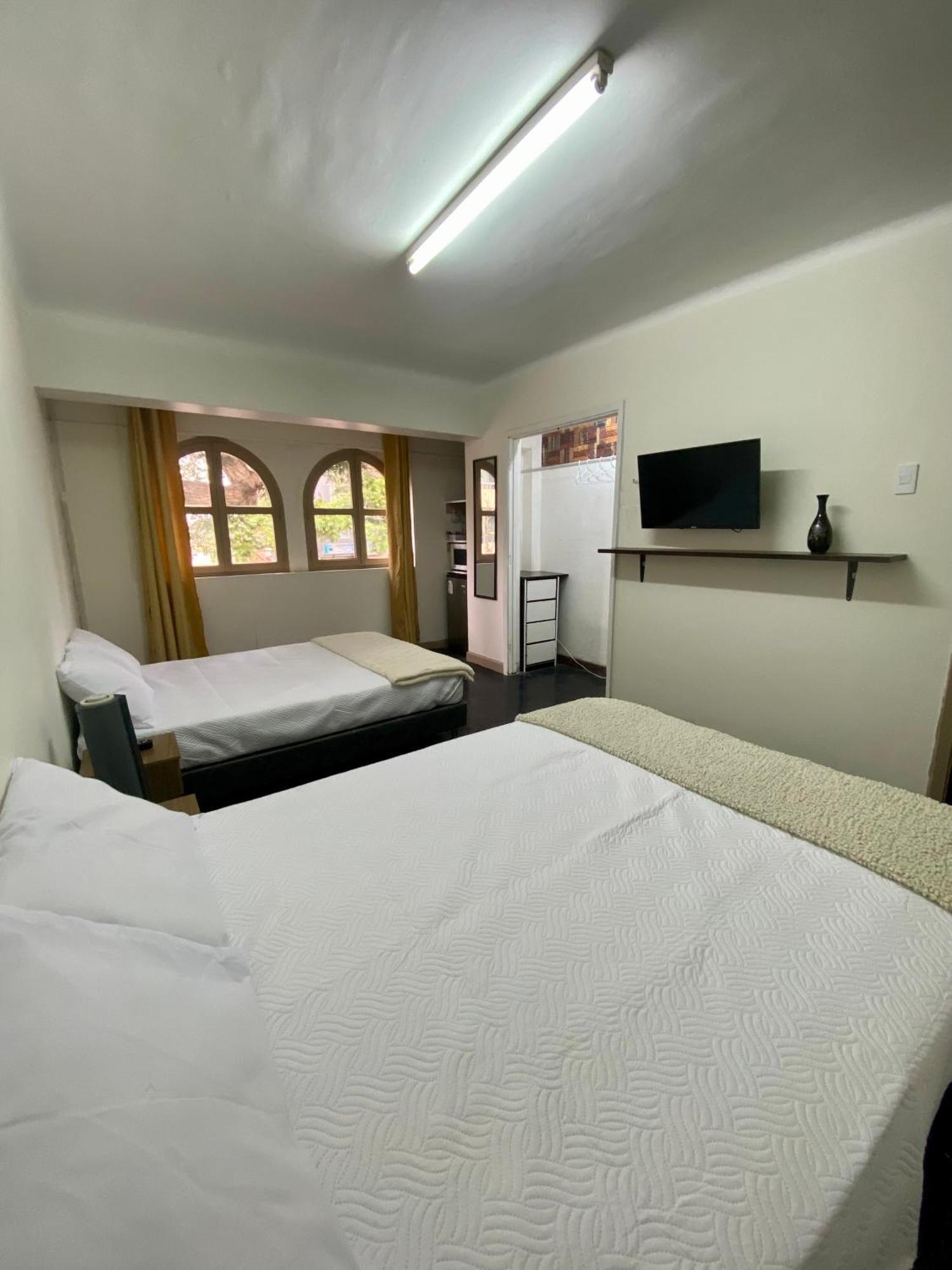 Homestay Independientes Av Larco Lima